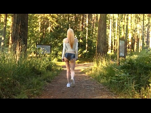 ❤️ Krásna žena sa pohybuje pomaly, nie nahé video ️ Kvalitný sex na sk.milf-nut-net.ru ❤